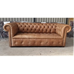 Chesterfield Cracked Tan Button Seat